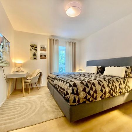 Sleep Well Apartments Detmold - Tempur Beds- Neu - Top Lage - Free Parking - Wifi ภายนอก รูปภาพ